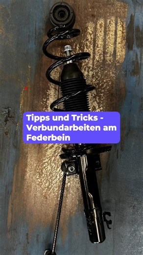 🛠 Feder und Stoßdämpfer wechseln – was du drumherum wissen musst! David zeigt dir, worauf es bei den Verbundarbeiten ankommt: Koppelstange lösen, Dämpferstange richtig festhalten – und keine Nerven verlieren. 💡 Mit den richtigen Tricks kommst du sicher und sauber ans Ziel! Egal was du brauchst, wir haben es im Shop -> https://kfzteile24.me/Facebook 💬 Schon mal selbst gemacht oder Respekt davor? Erzähl’s uns in den Kommentaren! | kfzteile24