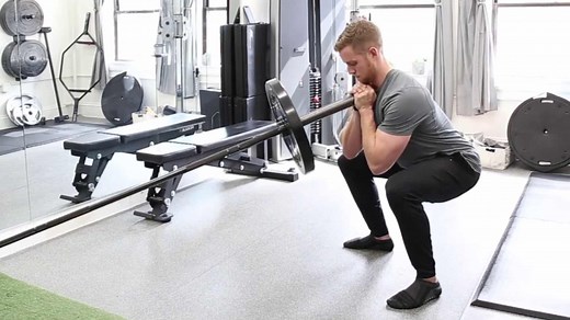 The Ultimate Guide to Landmine Squats: Benefits, Techniques, and Variations