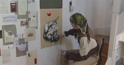 Government program gives artists $350 a week to focus on their craft