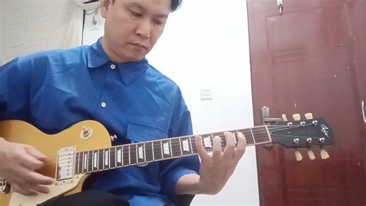 世杰电吉他LPV8 VS Gibson电吉他60S 音色对比 失真篇 mooer sd30i音箱 手机otg直录 世杰的琴琴弦是旧的 gibson的刚换的弦