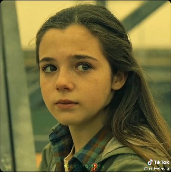 Charlie Edits: Fear the Walking Dead Clips featuring Alicia and Charlie