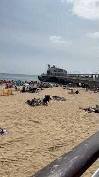 Bournemouth beach. Gosh! Finally a sandy one! England. 🙏