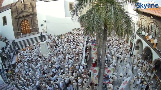 🎭Celebrating "Día de Los Indianos" in Santa Cruz de La Palma! | Tenerife Live Webcams