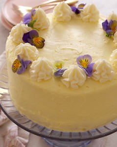 120K views · 2.4K reactions | Light, fluffy, and deliciously tangy, this Lemon Cake is the perfect dessert for any occasion. With two layers of moist lemon-flavored cake coated in a rich lemon-flavored cream cheese frosting, there’s no shortage of bright lemon flavor in this dessert. | Preppy Kitchen | Facebook