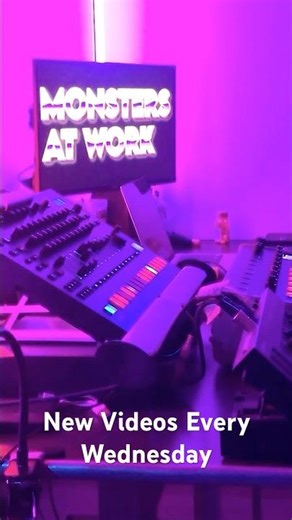 We Recorded a Full Electronic Track Using Only Hardware #rolandtr8s #techhouse #liveelectronicmusic