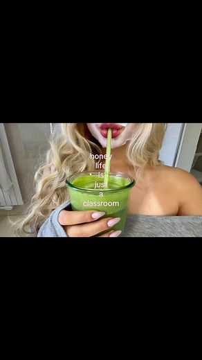 Exploring New Romantics: Taylor Swift in NYC