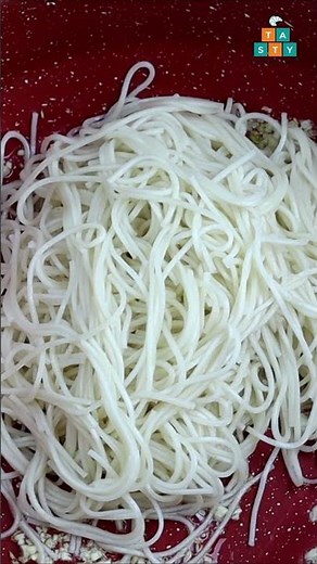 Hakka Noodles Recipe | Chili Garlic Noodles | Parsley Noodles Recipe | Tasty Cooking Show