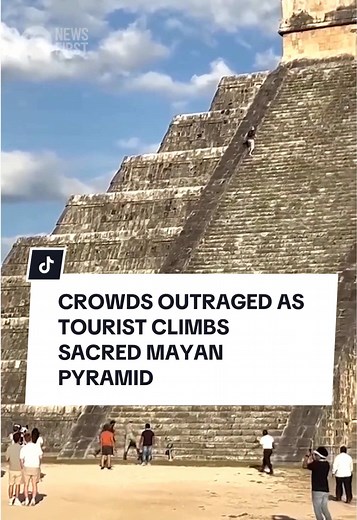 Tourist Confrontation at Chichén Itzá Sacred Pyramid