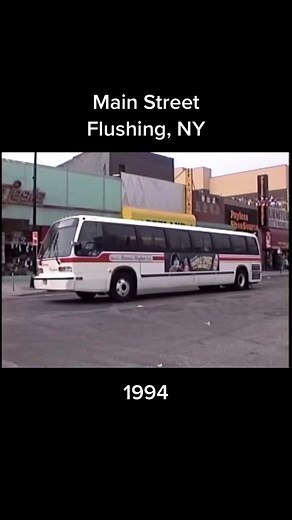 Flushing: Main Street, 1994 #queens #newyork #oldnyc #flushingnyc #flushingny #flushingqueensnyc #nyc #queensnyc #queensny #fyp #mtabus #fdny
