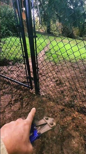 How To Make The Right Size Chain Link Gate 🔗 #fence #gate #chainlink