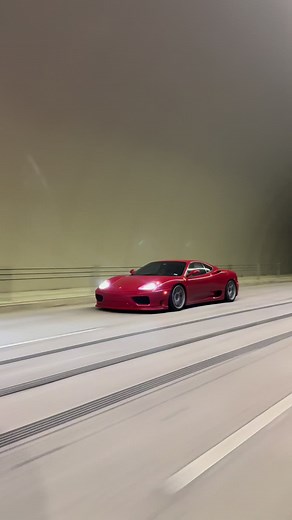 Experience the Best Sound of an Exotic V8 Ferrari Engine