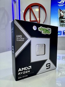 𝐀𝐌𝐃 𝐑𝐲𝐳𝐞𝐧 𝟗 𝟗𝟗𝟓𝟎𝐗𝟑𝐃𝟐 sudah ready ya, Perbedaan utama antara Ryzen 9 9950X3D (standar) dan 9950X3D2 (sering disebut sebagai V2 atau Dual Edition) terletak pada distribusi 3D V-Cache di dalam prosesornya. Pada generasi sebelumnya dan versi standar, AMD menggunakan desain asimetris. Namun, pada versi