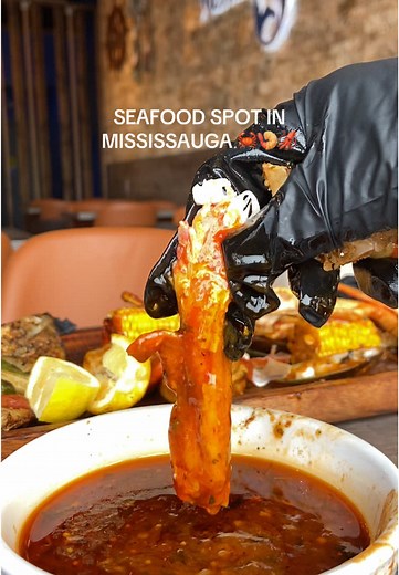 Unique Seafood Restaurant Experience in Mississauga