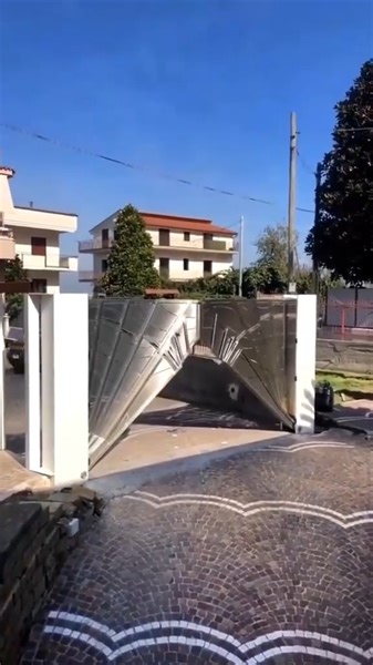 1.1M views · 15K reactions | Amazing creative! | Things Easier | Facebook