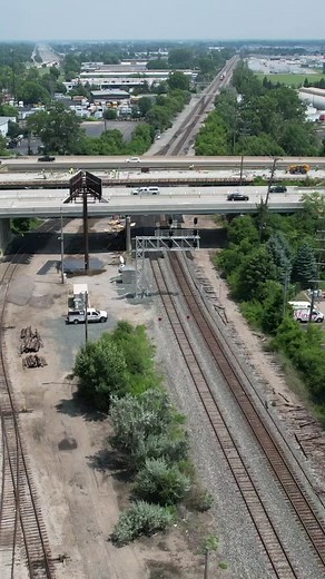 Timelapse of CSX L311 from main 1 to main 2 through the work limits under I-275. #reels #reelsvideo #timelapse #train #drone #asmr #rail #railroad #tuesday | Craig Hensley Photography