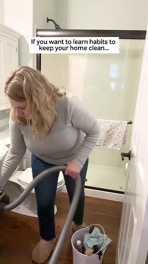 72K views · 333 reactions | If you're new here, welcome! I'm Becky! Also known as Clean Mama. I help busy families keep their home clean and organized using simple routines, hacks and products. If you're looking to transform your cleaning and homekeeping habits, I'm here to guide you. Follow me for expert tips, hacks, and inspiration that'll help keep your home clean. #cleanmama #cleaningroutine #homekeepingsociety #cleaningtips #cleanhacks | CLEAN MAMA | Facebook