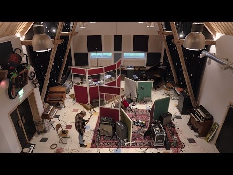 Big Barn Recording Studio - SESSION SETUP
