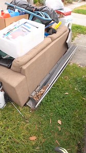 1.2M views · 13K reactions | Chunky car parts and all the fishing rods cuz! #polyprophet #youtube #free #treasurehunt #hardrubbish #australia #curbside #sidehustle #dumpsterdiving #streetscrapping #scrapping #scavenger #reseller #resell #relaxing #asmr #value | Poly Prophet | Facebook