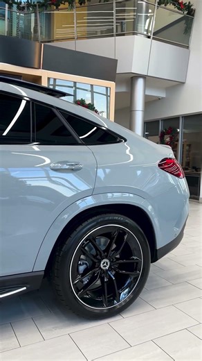 The Mercedes-Benz GLE 450—style, tech, and performance, all in one. 🔥