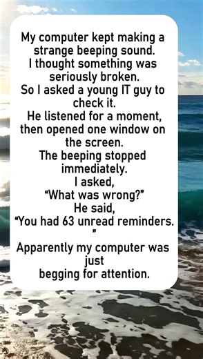 My computer just wanted some attention #funny#funnyshorts#comedy#story