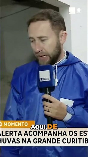 Tempestade: chuvas causam destruição em Curitiba; Cidade Alerta mostra os estragos