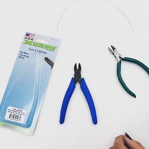 Micro-Shear® Flush Cutter with Wire Retaining Clip, 5”�Stock no....