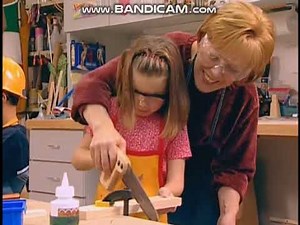 Barney: I'm A Builder (2004)