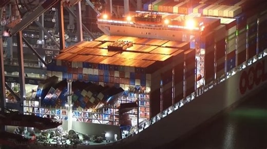 Video: OOCL Boxship Docks in California with Collapsed Container Stack