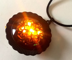 LEARN: Neopixel Jewel 10 Minute Necklace