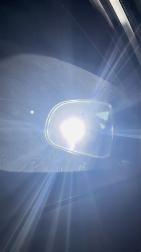 This is pure ignorance. On the Karachi–Bahria drive, I was in the fast lane with trucks on my left. I had my indicator on and was ready to give way, but the car behind tailgated aggressively and kept flashing full-beam white headlights, almost blinding us. This isn’t driving — it’s bad manners and dangerous behavior. #RoadRage #RecklessDriving #TrafficSense #DrivingEtiquette #KarachiRoads #RoadSafety #NoHighBeam #EndRoadRage #ResponsibleDriving | Meray Loug