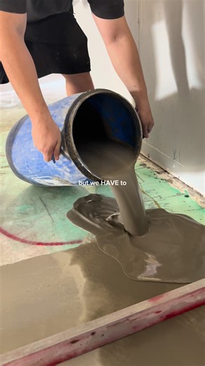 Most LVP problems start under the floor. Here’s how we pour leveling cement correctly to meet ROC tolerance and prevent damage. #LVPflooring #FloorPrep #ConcreteLeveling #VinylPlank #ContractorLife