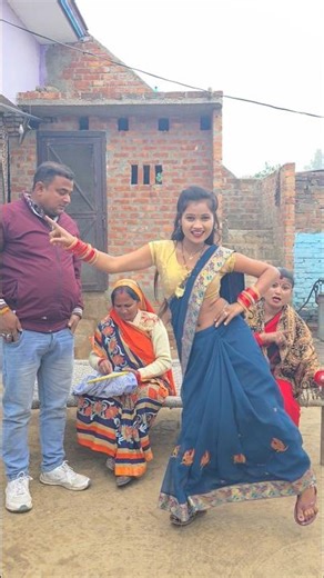 #dance #funny #hindiganabhojpuriganakaiselikhe #bhojpuri #comedy #song #bhokpurigana #comedyfilms