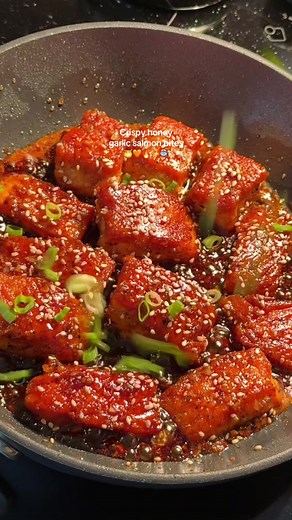 Honey Garlic Salmon Bites Recipe for Easy Dinners