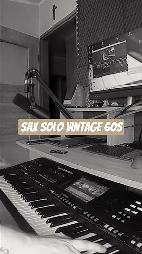 Retro Blues Saxophone Mood Solo Music Live 60s