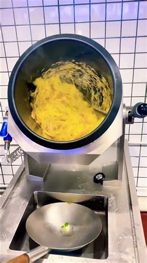 Automatic cooking machine