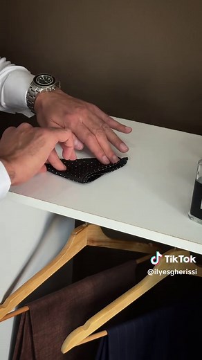 How to Fold a Pocket Square: A Step-by-Step Guide