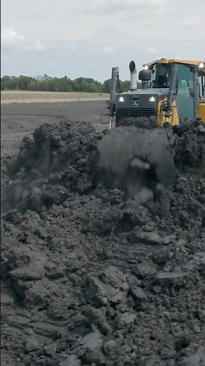 Epic Earthmoving | 850 P-Tier Dozer | John Deere Construction