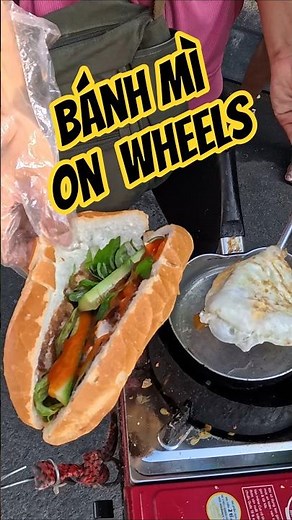 This is $1 Banh Mi in Vietnam 🇻🇳 | The BEST Vietnamese Street Food?