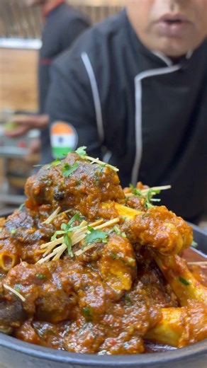 *Mutton Paya Recipe* 🍲🔥 A rich, flavorful broth made with mutton trotters – perfect for winters! 😋 *Ingredients (4 servings):* - *4 mutton trotters*, cleaned, cut - *2 onions*, chopped - *2 tomato Puri - *2 tsp Kashmiri red chilli paste - *2 tbsp ginger-garlic paste* - *1 tsp cumin powder* - *1 tsp coriander powder* - *1/2 tsp turmeric* - *1 tsp red chili powder* - *Salt*, to taste - *2 tbsp ghee* mustard oil - *Fresh coriander*, chopped *Steps:* 1. *Pressure cook trotters* with *onions, ging