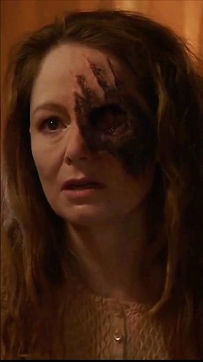Esther gets attacked by Annabelle scene in Annabelle Creation #shorts