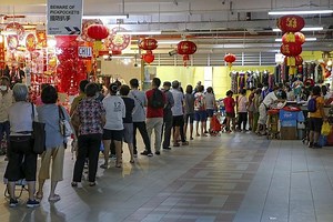 Fewer visitors at Chinatown Complex wet market as experts remind shoppers of Covid-19 risk