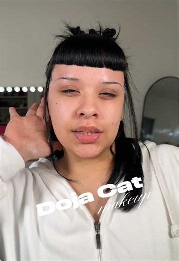 I fear a diva knows her angles ˖˚⋆🎀 ib @Shablamgela once again @Doja Cat photographed by @Sammy Photo & Video eyes mark traynor face eye lift tapes @PLOUISE rumor 0 eye base @🇬🇧MADEBYMITCHELL🇬🇧 colour case @Blend Bunny Cosmetics rotten efflorescence palette @urban decay onyx liner @Half Magic by Donni Davy panic in pink glitter pill @INGLOT Cosmetics 77 liner @Lilly Lashes money maker lash complexion @M·A·C Cosmetics Studio Radiance Primer Studio Fix Corrector Peach Studio Fix Foundation NW