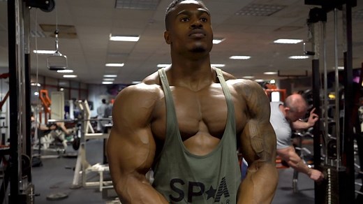 314K views · 1.2K shares | FINISHER! Underhand Front Raise: Try this on Chest Day for an amazing pump to finish your workout (Tag a friend) To effectively target the chest bring the dumbbells together at the top of the movement. For my complete training program with my routines and diet, FREE fitness articles and all Just Lift. Training Accessories visit SIMEONPANDA.COM | Simeon Panda | Facebook