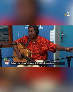 ▶🎶Les grands noms de la musique locale des années 70/80 Jean-Pierre Swan, Jimmy Oedin, Riverstars et bien d'autres musiciens seront en concert le samedi 24 juin au Mouv'. Un aperçu dans ce live du cercle du midi. 🎼 | Nouvelle-calédonie la 1ère