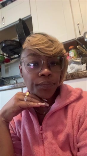 mooreboys22 (@mooreboys22)’s videos with Cut It Out - Tink