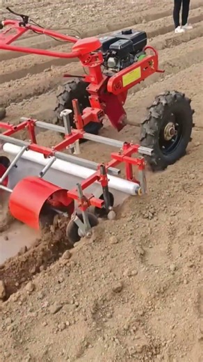 Amazing Agricultural Machine in Action