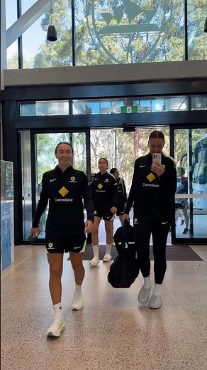 The whole squad has arrived. 🚌👋#matildas