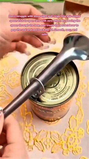 Save Your Nails! 🥫🥄 The Pull-Ring Spoon Hack #tips #tricks #lifehacks #how #diy #tools #home #food
