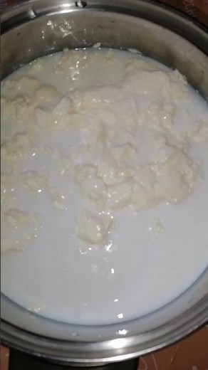Comment faire du beurre avec du lait de vache de façon tres simple et naturelle #shorts