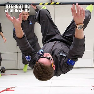 45K views · 557 reactions | Experience what it’s like to be weightless on a zero-gravity plane.  Find out more information at https://bit.ly/3bRGXn5 #engineering | Interesting Engineering | Facebook